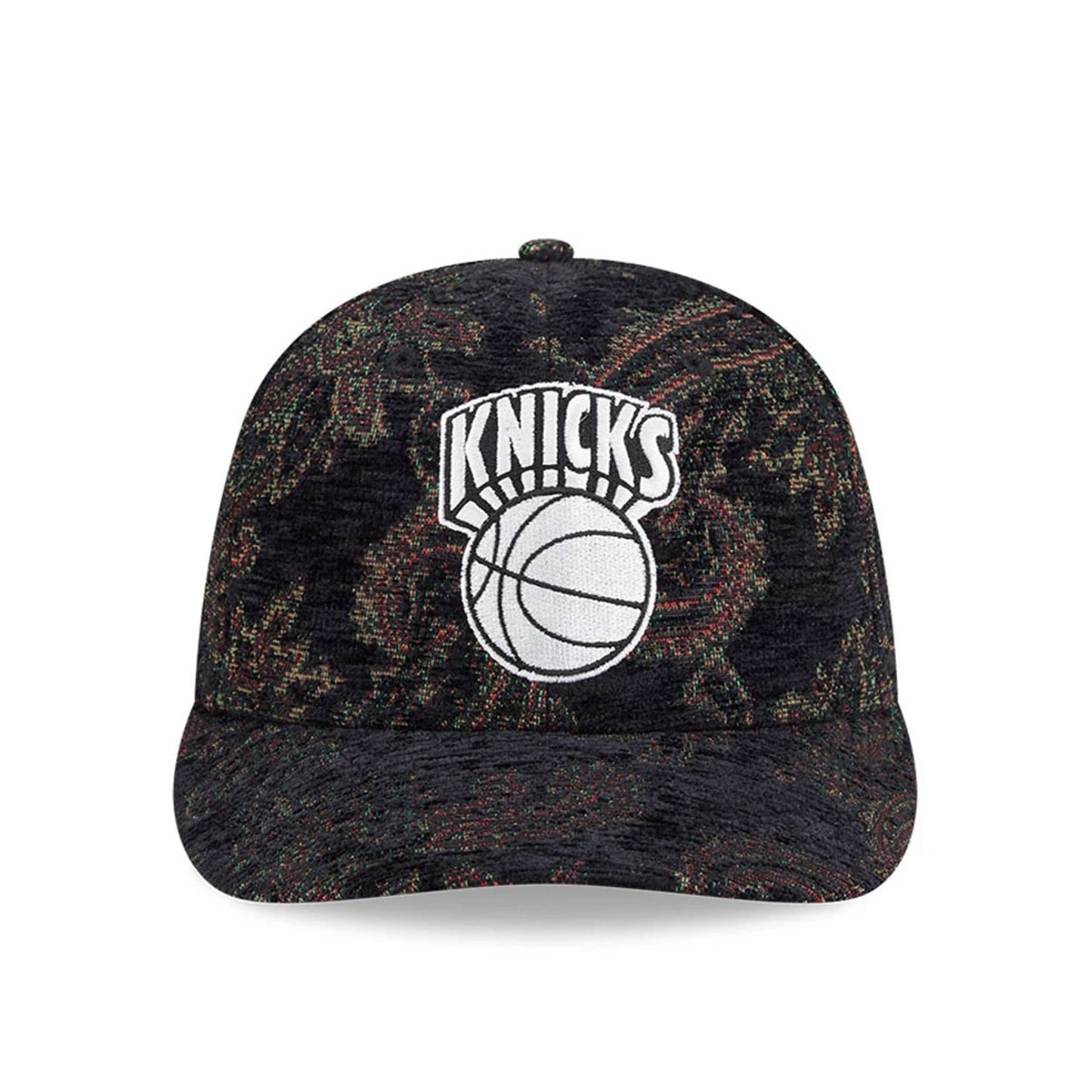 Pictured is this NBA Jacquard Chenille New York Knicks 59FIFTY Fitted cap in black. 3