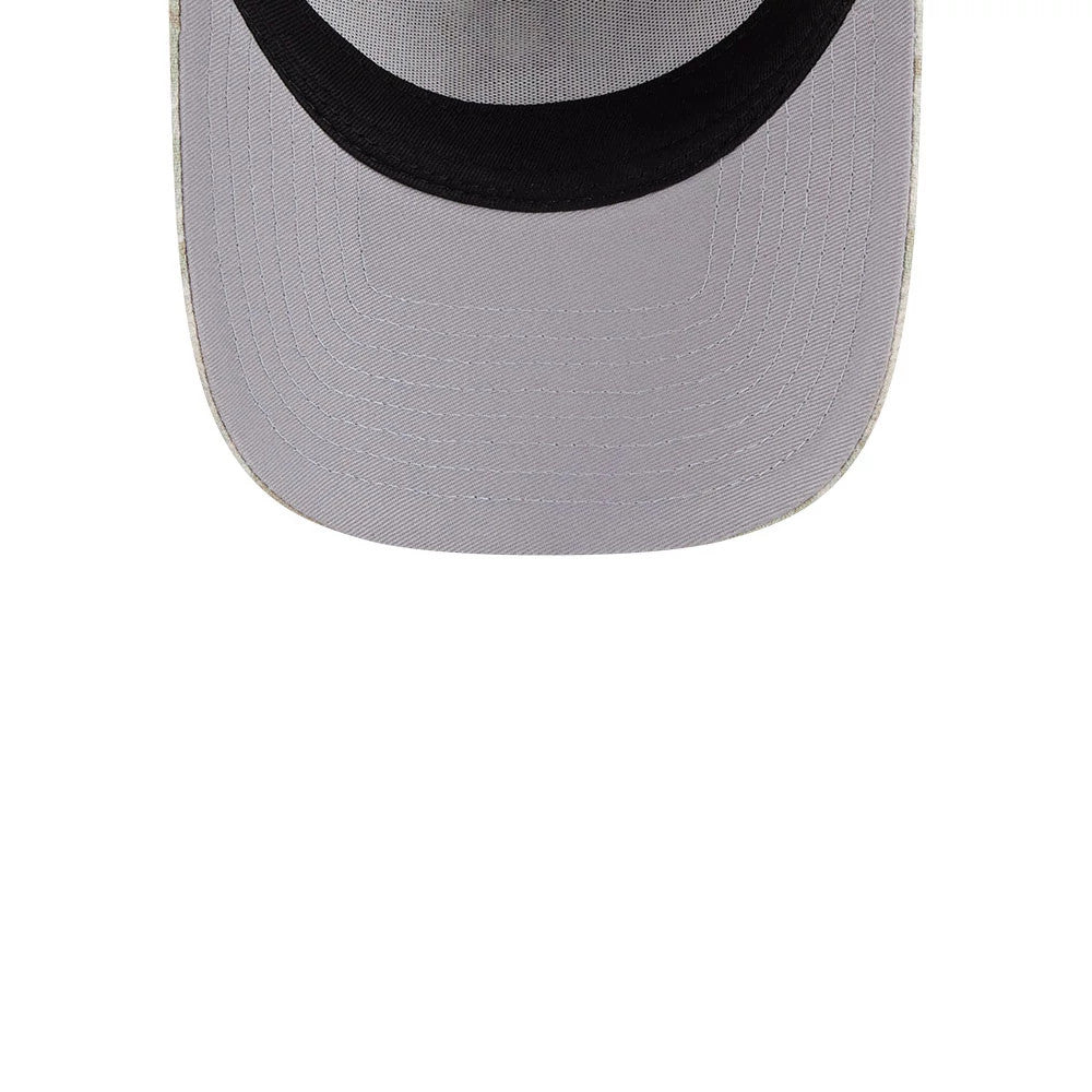 Pictured is this MLB Leafy Palm Boston Red Sox 59FORTY A-Frame Fitted cap in light beige. 2