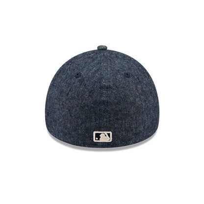 Pictured is this MLB Quickstrike Herringbone Denim Athletics 59FORTY A-Frame Fitted cap in navy. 6