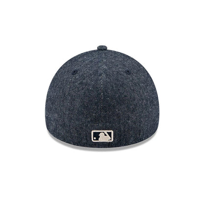Pictured is this MLB Quickstrike Herringbone Denim New York Yankees 59FORTY A-Frame Fitted cap in navy. 7