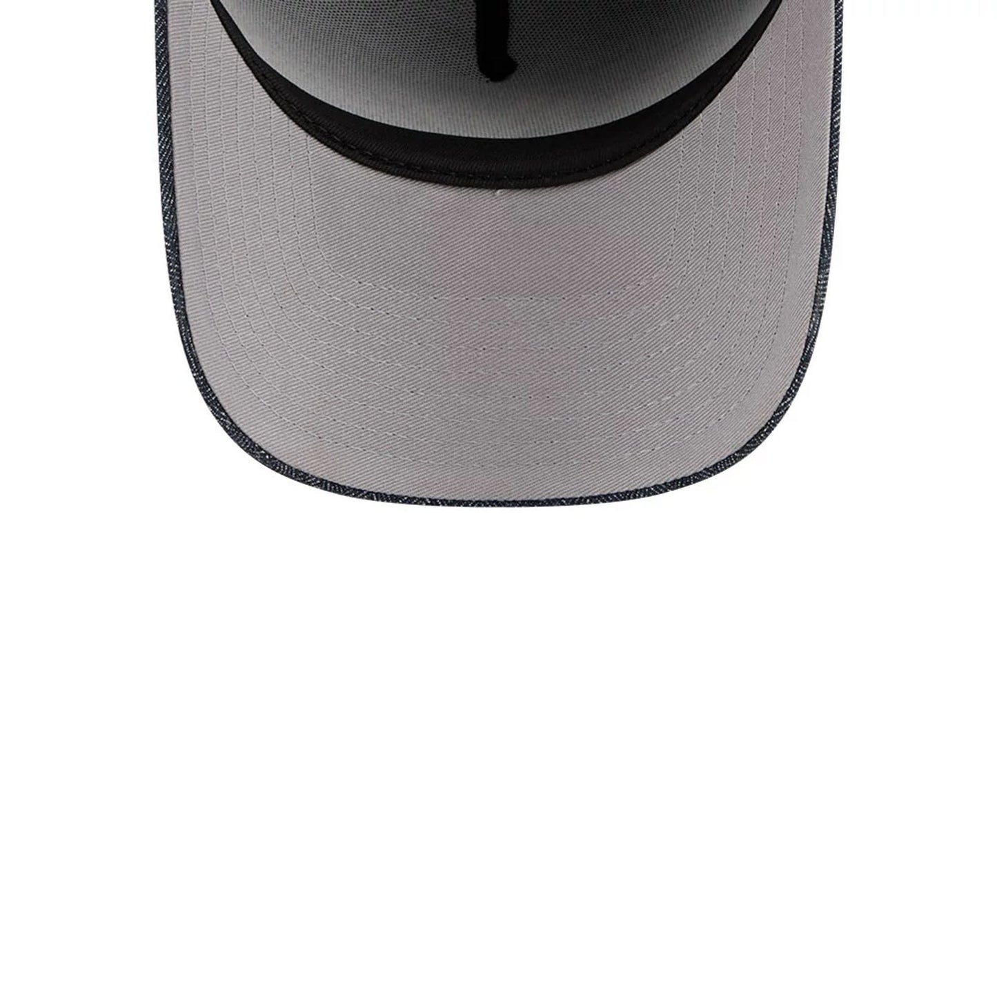 Pictured is this MLB Quickstrike Herringbone Denim New York Yankees 59FORTY A-Frame Fitted cap in navy. 2