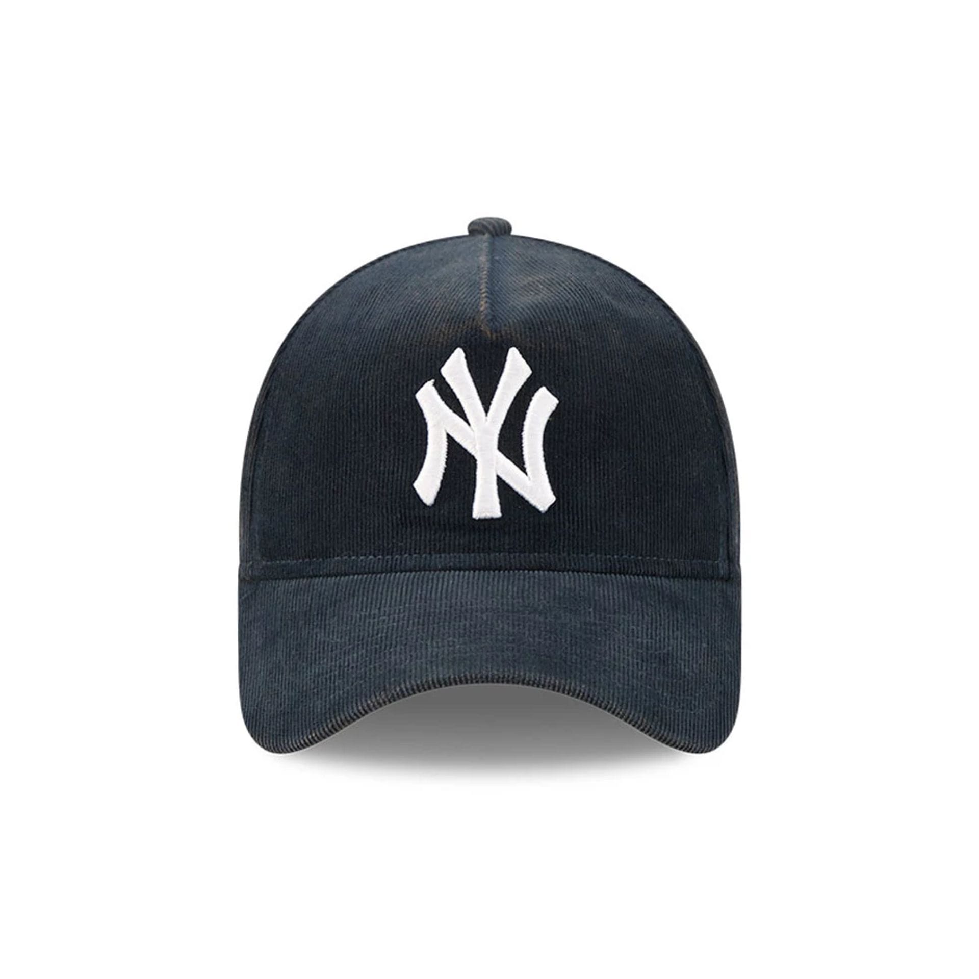 Pictured is this MLB Quickstrike Snow Wash Cord New York Yankees 59FORTY A-Frame Fitted cap in navy. 3