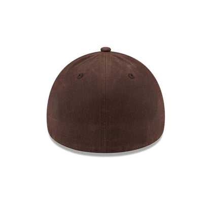 Pictured is this MLB Quickstrike Waxy Canvas New York Mets 59FORTY A-Frame Fitted cap in open brown. 6