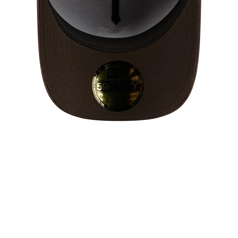 Pictured is this MLB Quickstrike Waxy Canvas New York Mets 59FORTY A-Frame Fitted cap in open brown. 7