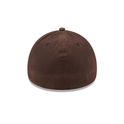 Pictured is this MLB Quickstrike Waxy Canvas LA Dodgers 59FORTY A-Frame Fitted cap in open brown. 6