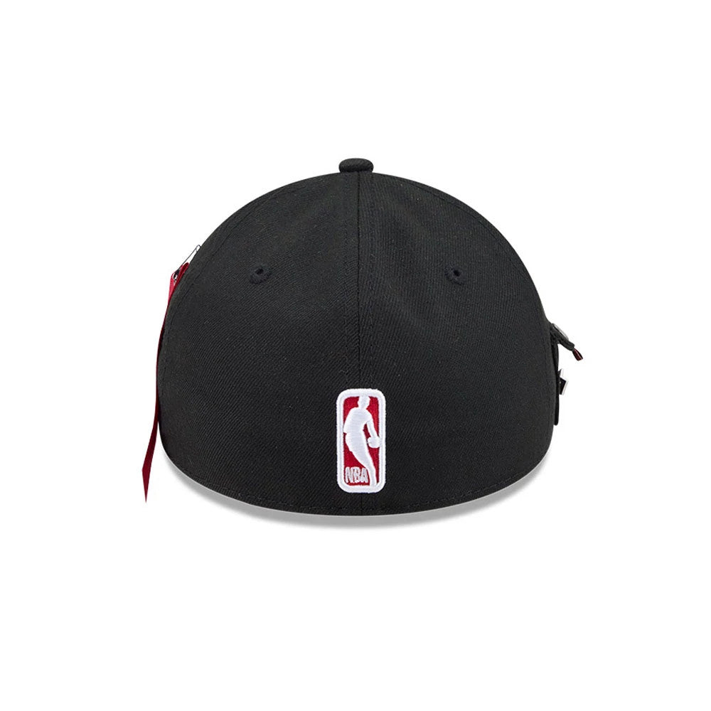 Pictured is this NBA X Alpha Chicago Bulls 59FORTY A-Frame Fitted cap in Black. 4