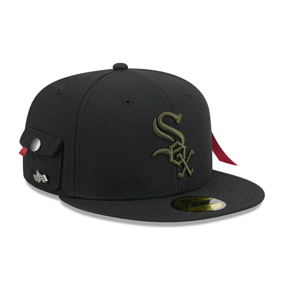 Pictured is this MLB X Alpha Chicago White Sox 59FIFTY Fitted cap in black. 4