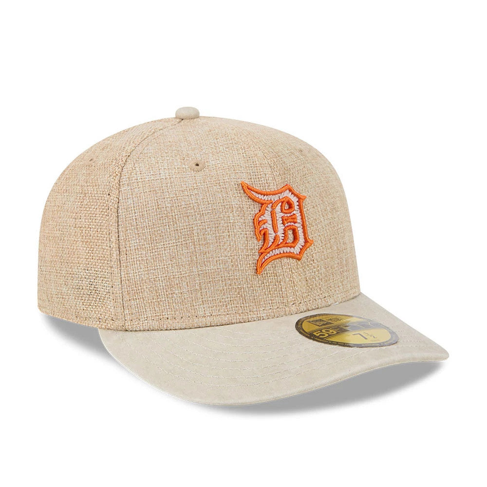 Pictured is this MLB Halloween Detroit Tigers 59FIFTY Fitted cap in beige. 4