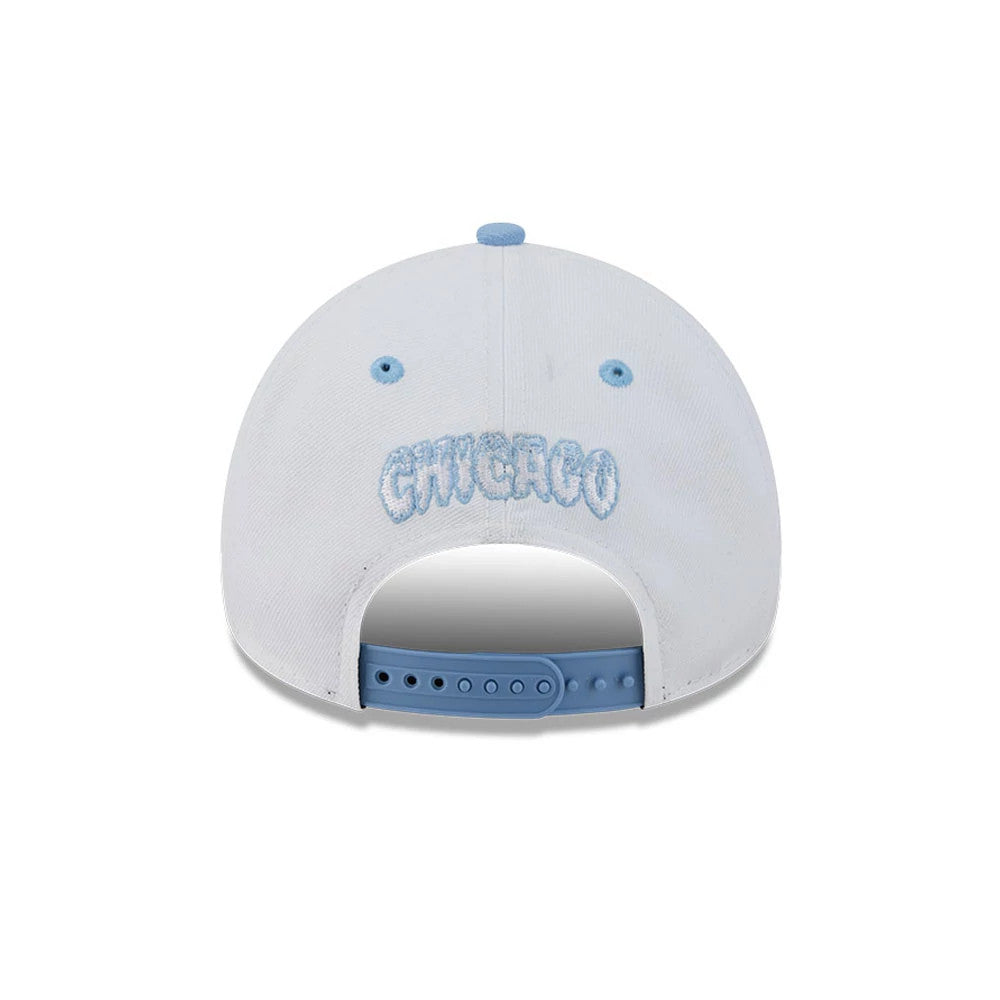 Pictured is this MLB Halloween Chicago White Sox 9FORTY A-Frame cap in white. 3