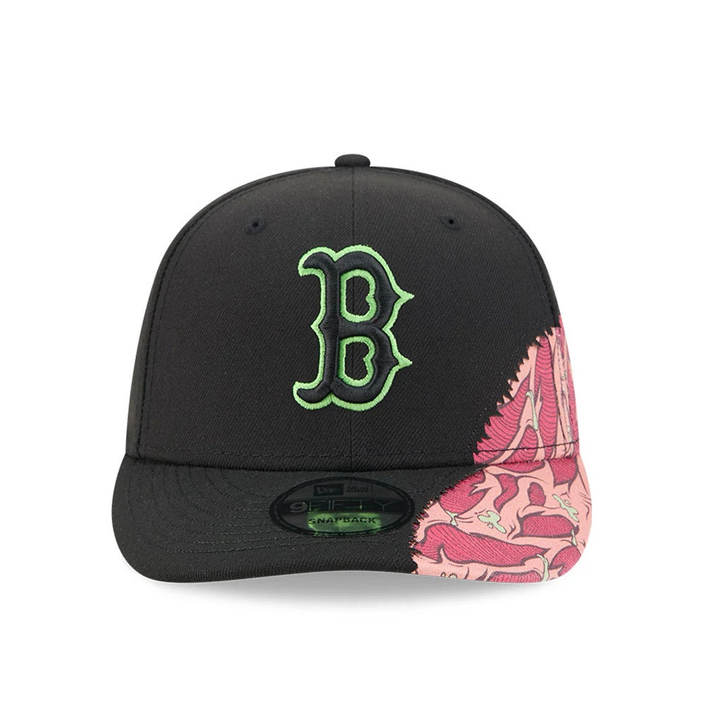 Pictured is this MLB Halloween Boston Red Sox 9FIFTY Snapback cap in black. 3
