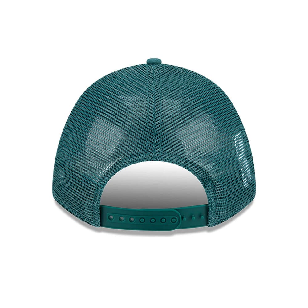 Pictured is this Womens NFL Philadelphia Eagles 9FORTY M-Crown A-Frame Trucker cap in dark green. 6