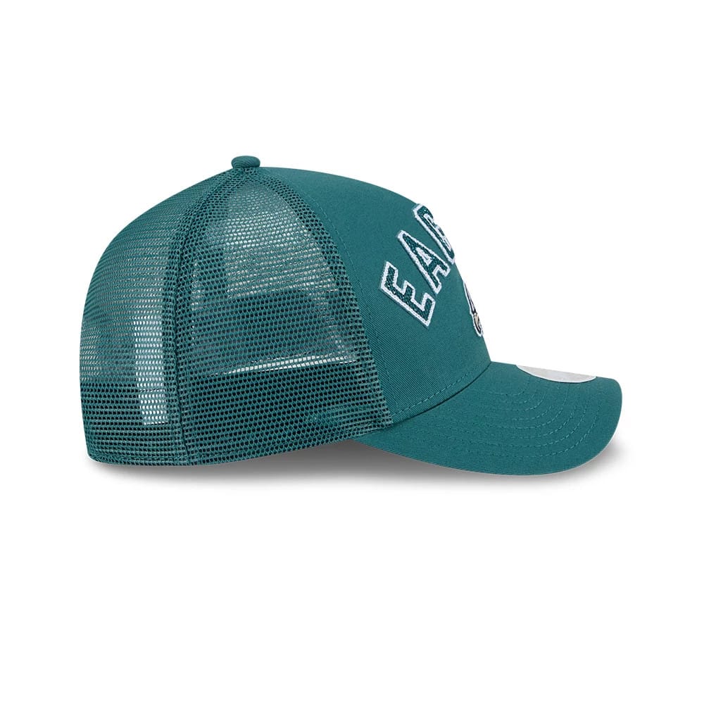 Pictured is this Womens NFL Philadelphia Eagles 9FORTY M-Crown A-Frame Trucker cap in dark green. 5