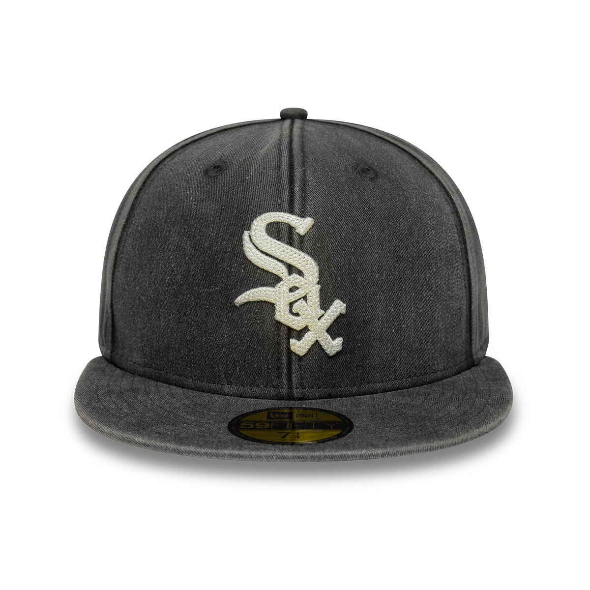 Pictured is this MLB Washed Chicago White Sox 59FIFTY Fitted cap in black. 3