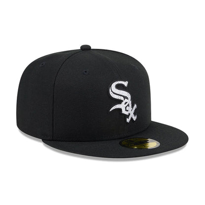 Pictured is this MLB Rhinestone Badge Chicago White Sox 59FIFTY Fitted cap in black. 4