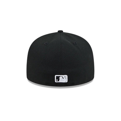 Pictured is this MLB Rhinestone Badge Chicago White Sox 59FIFTY Fitted cap in black. 5