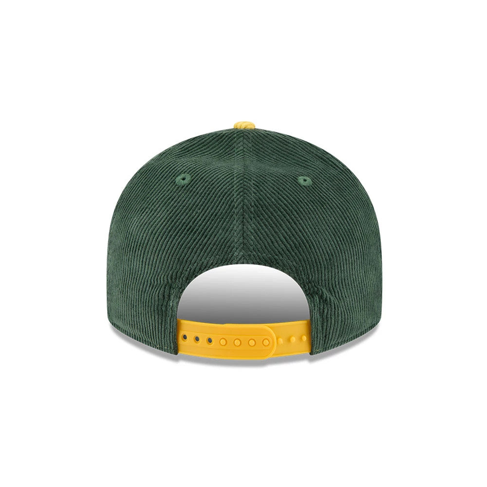 Pictured is this NFL 2 Tone Cord Green Bay Packers 9FIFTY Snapback cap in dark green. 6