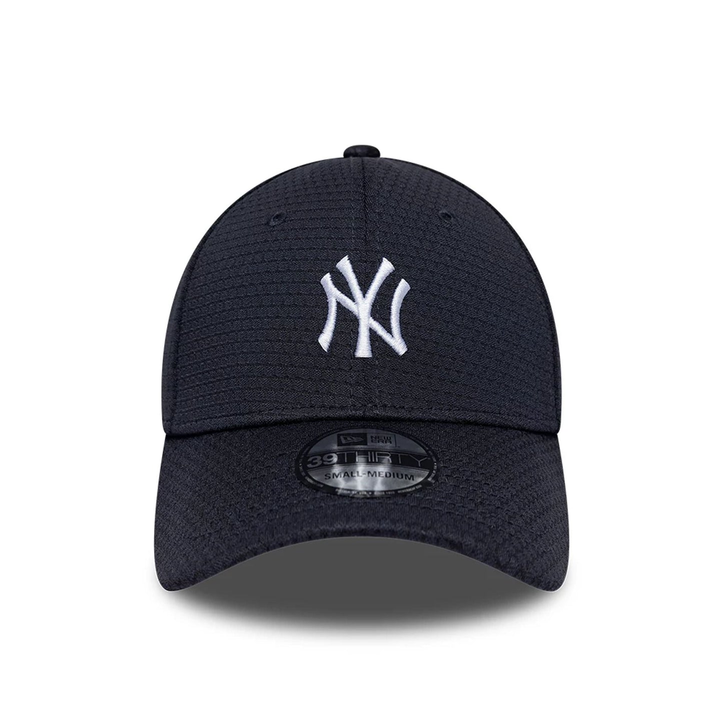 Pictured is this MLB Tech New York Yankees 39THIRTY Stretch Fit cap in navy. 2