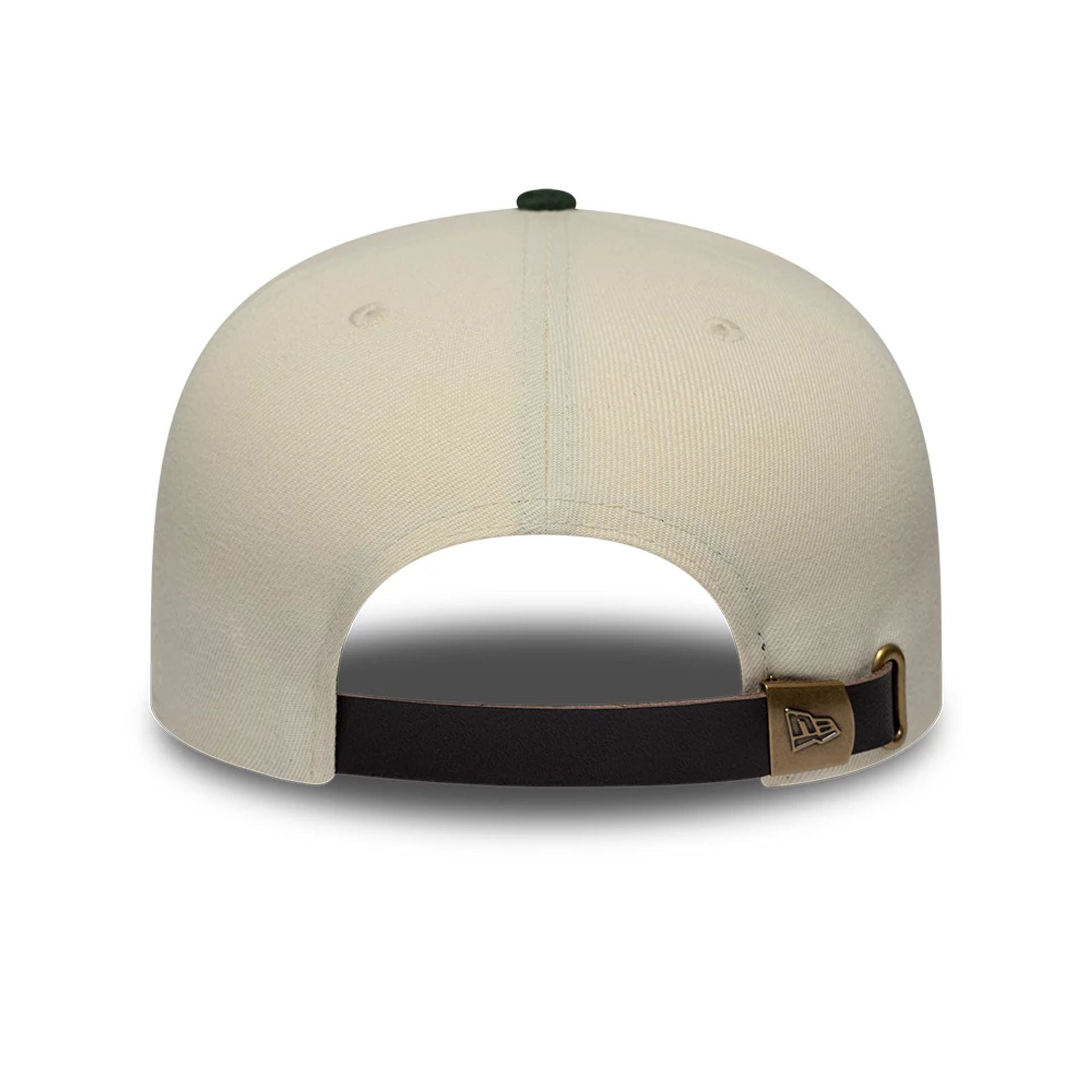 Pictured is this MLB Suede Visor New York Yankees 9FIFTY A-Frame Snapback cap in Cream. 2