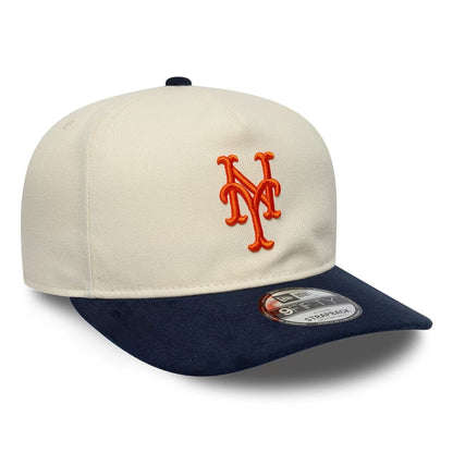 Pictured is this MLB Suede Visor New York Mets 9FIFTY A-Frame Snapback cap in Cream. 4