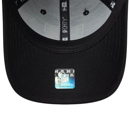 Pictured is this NFL Las Vegas Raiders 9FORTY M-Crown cap in black. 5