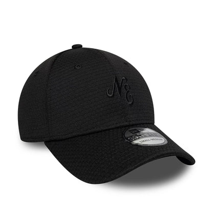 Pictured is this New Era Tech 39THIRTY Stretch Fit cap in black. 3