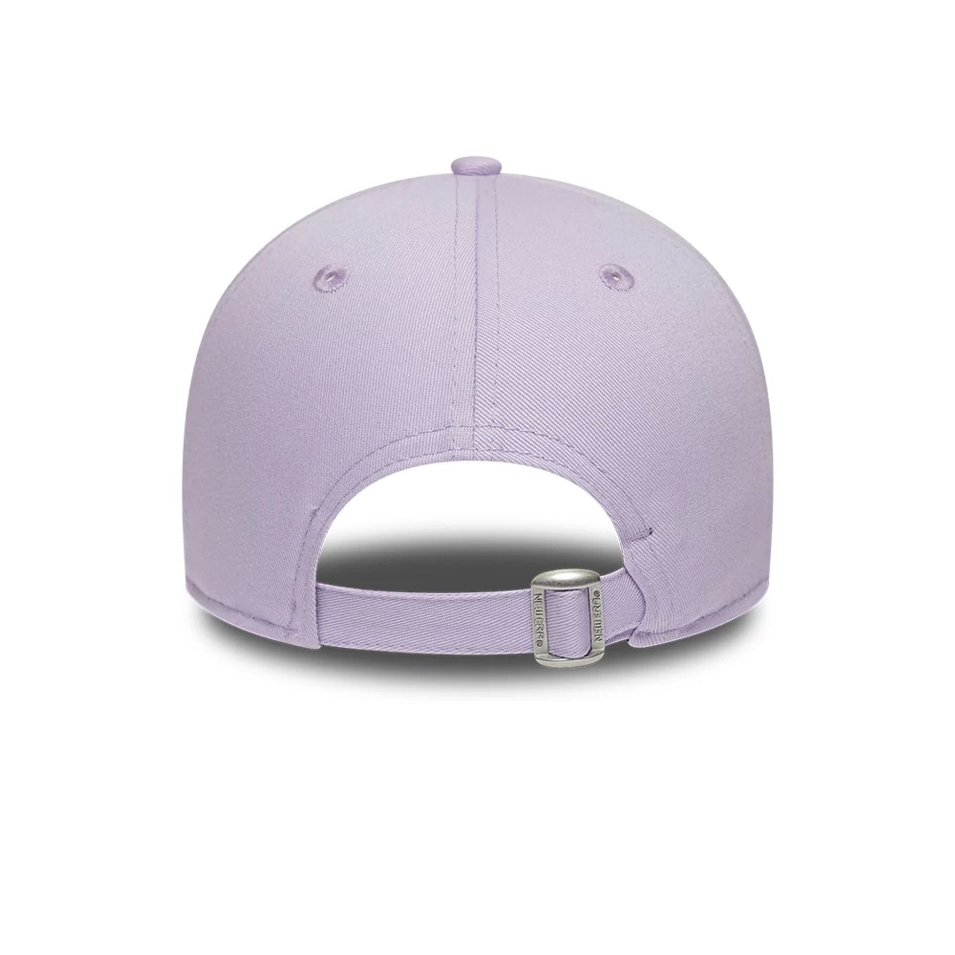 Pictured is this Womens MLB Floral Icon Atlanta Braves 9FORTY cap in pastel purple. 6