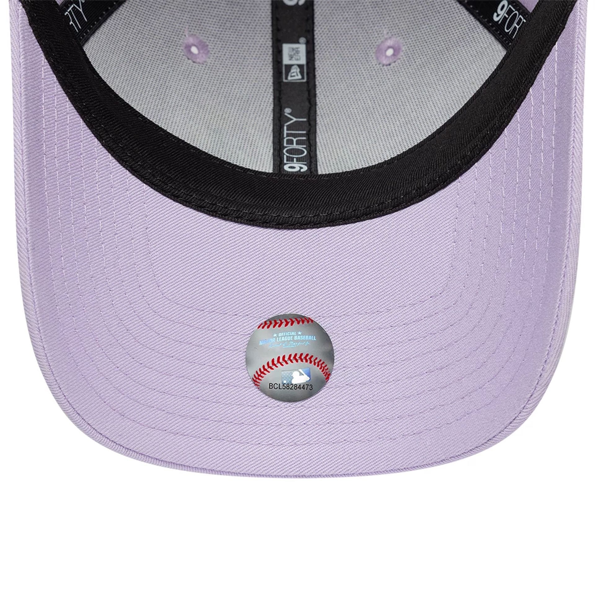 Pictured is this Womens MLB Floral Icon Atlanta Braves 9FORTY cap in pastel purple. 7