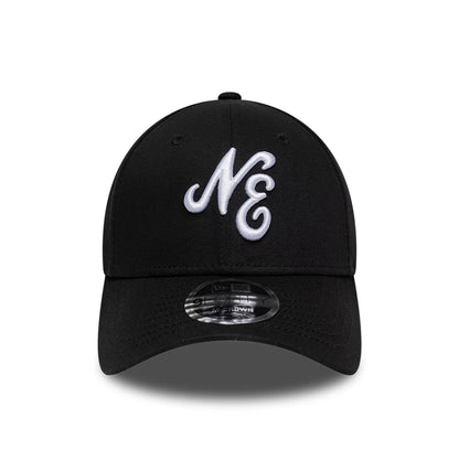 Pictured is this New Era 9FORTY M-Crown cap in black. 2