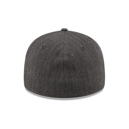 Pictured is this New Era Herringbone Retro Crown 59FIFTY Fitted cap in Charcoal. 7