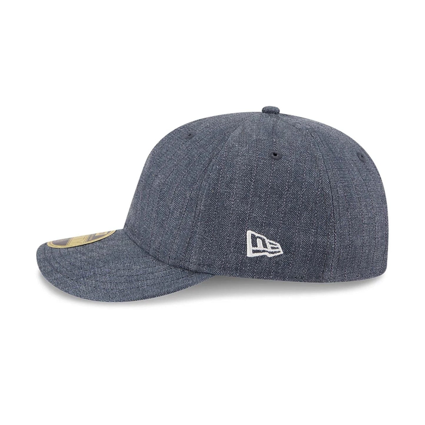 Pictured is this New Era Herringbone Retro Crown 59FIFTY Fitted cap in navy. 5