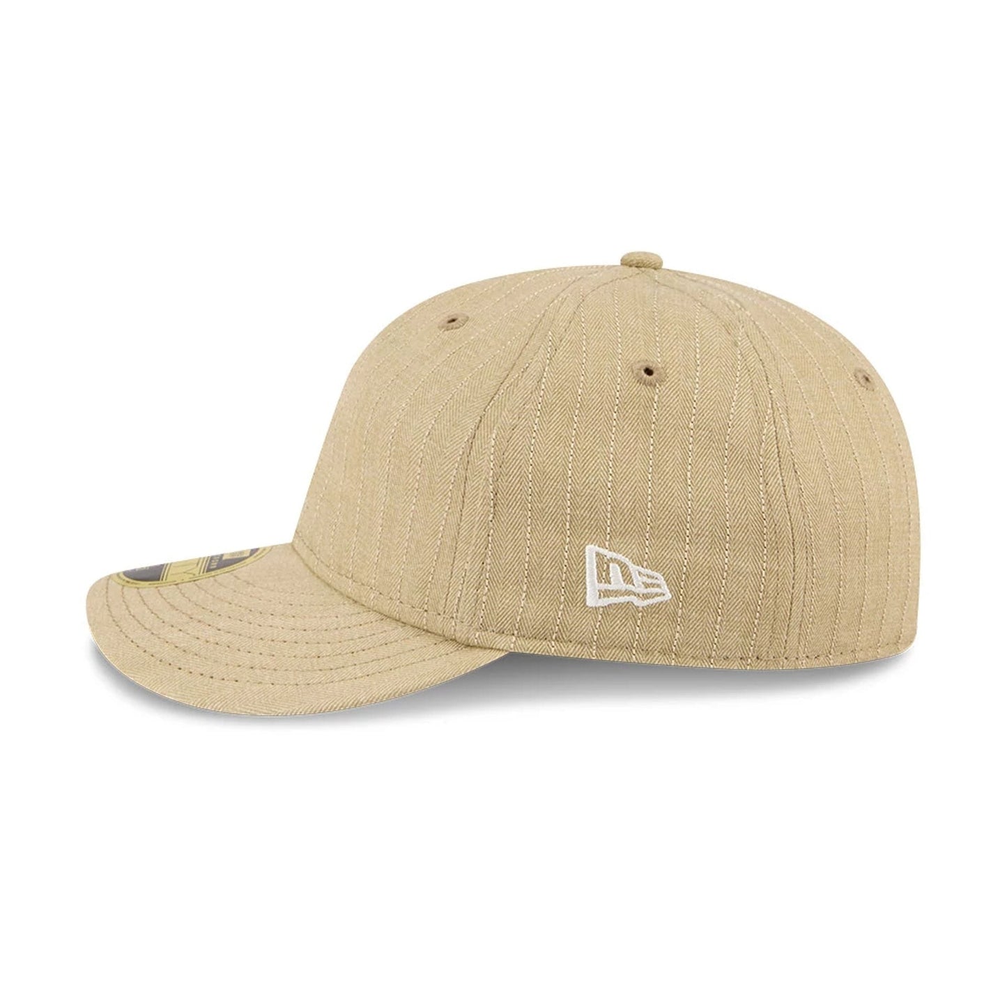 Pictured is this New Era Herringbone Retro Crown 59FIFTY Fitted cap in Beige. 5
