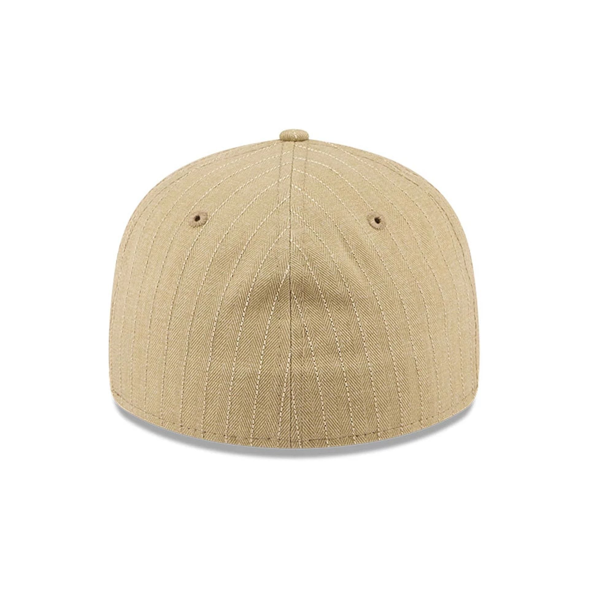 Pictured is this New Era Herringbone Retro Crown 59FIFTY Fitted cap in Beige. 7