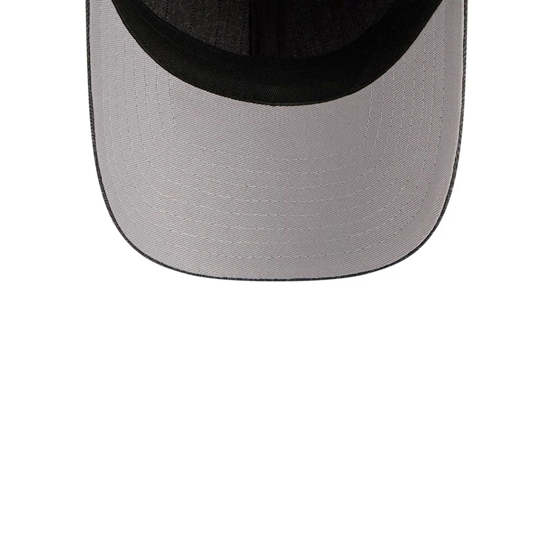 Pictured is this New Era Herringbone Pinstripe Casual Classic cap in Charcoal. 2