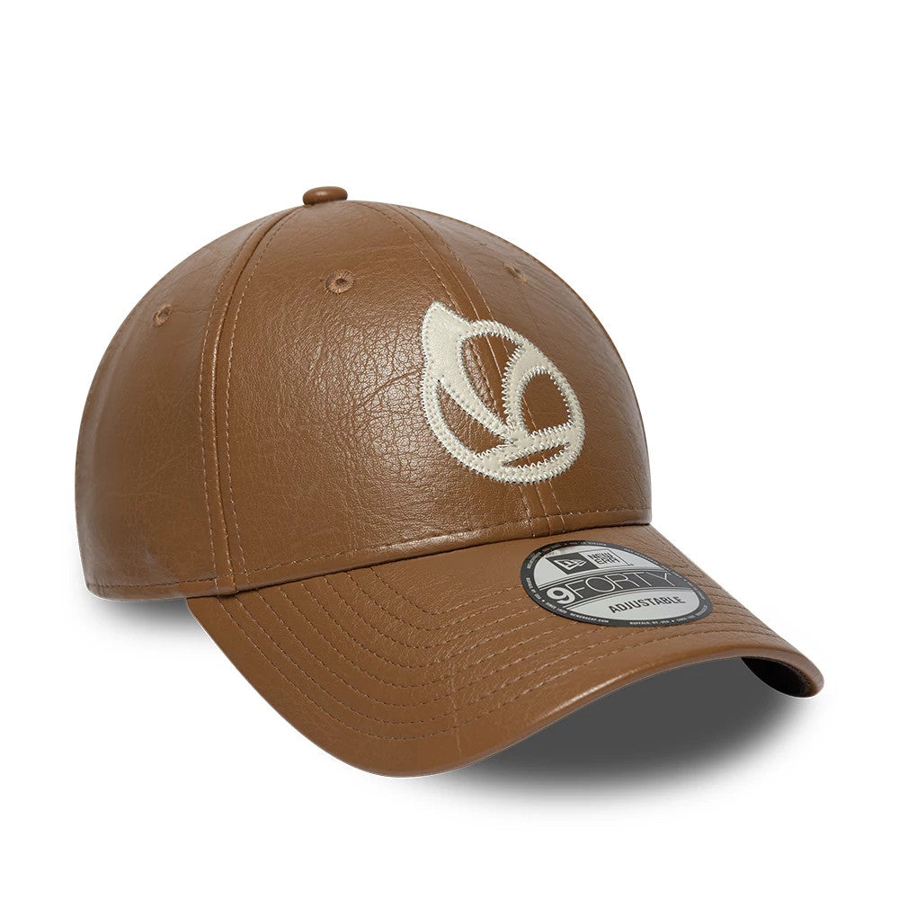 Pictured is this Crinkle PU Vespa 9FORTY Adjustable cap in dark brown. 3