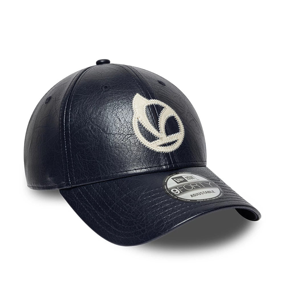 Pictured is this Crinkle PU Vespa 9FORTY Adjustable cap in navy. 3