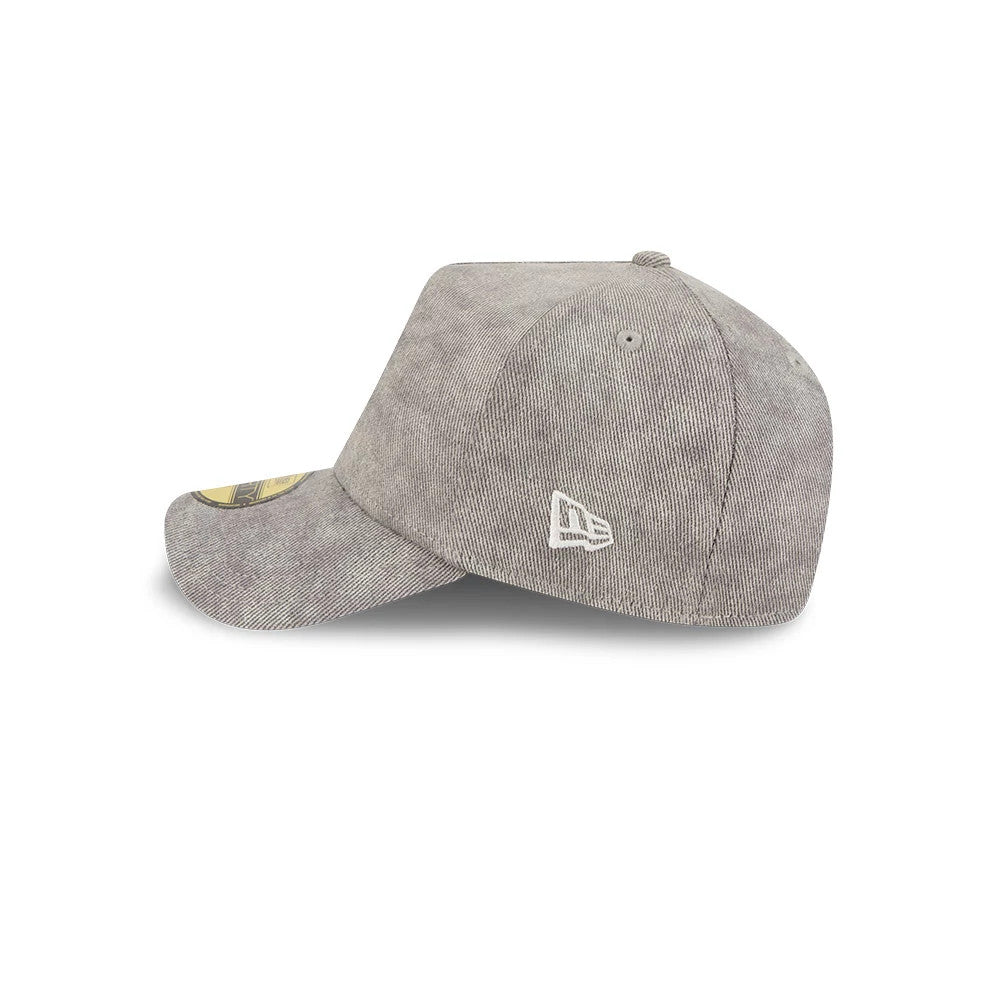 Pictured is this New Era 59FORTY A-Frame Fitted cap in open grey. 4