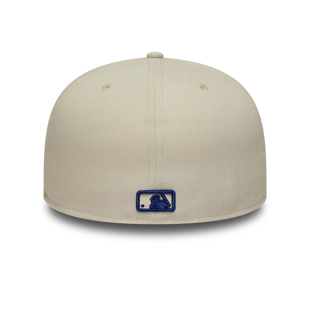 Pictured is this MLB City Icon New York Yankees 59FIFTY Fitted cap in light beige. 4