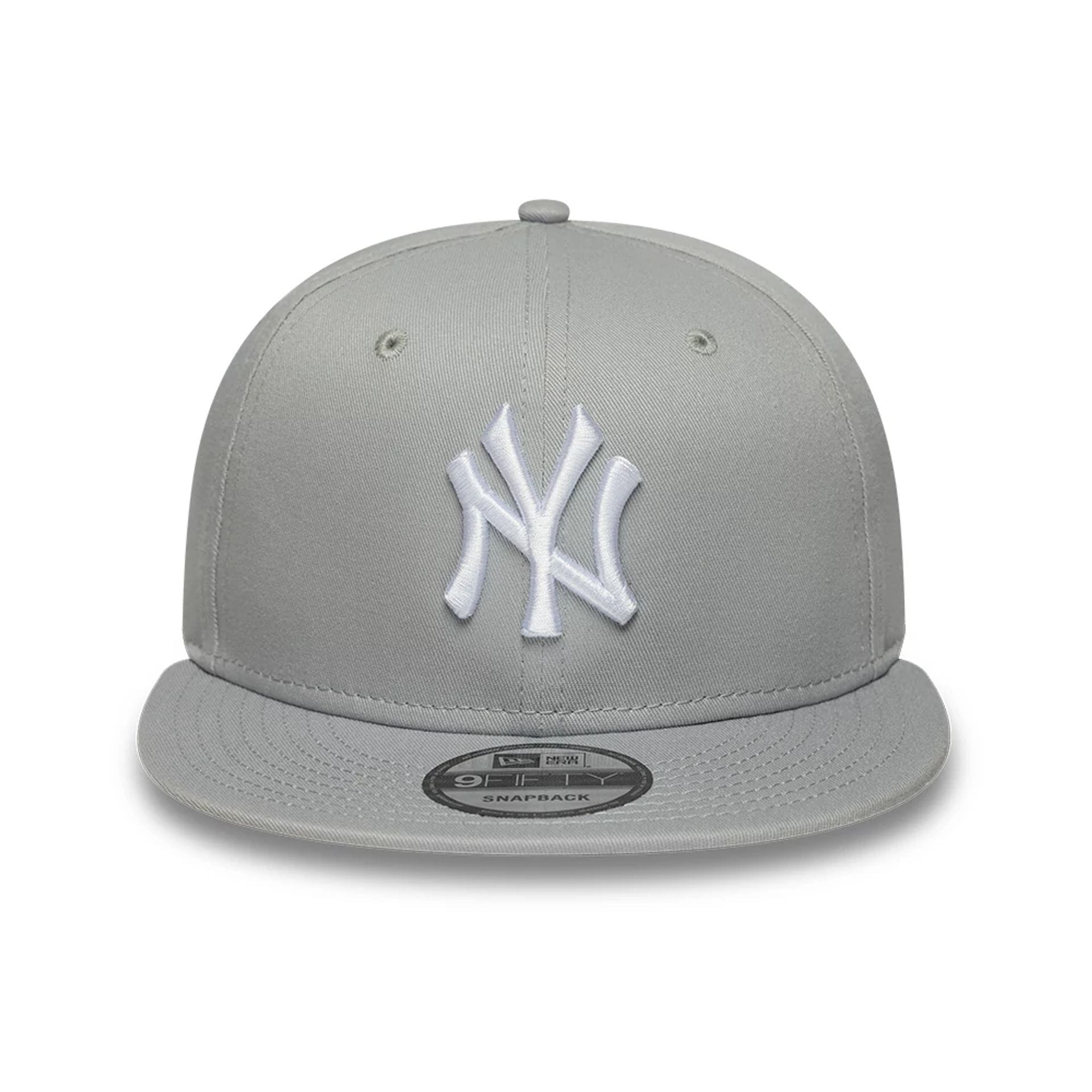 Pictured is this MLB League Essential New York Yankees 9FIFTY Snapback Adjustable cap in grey. 2