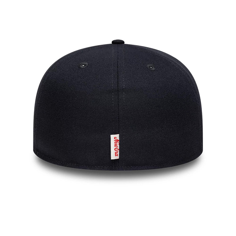 Pictured is this New Era Oval Patch 59FIFTY Fitted cap in navy. 4