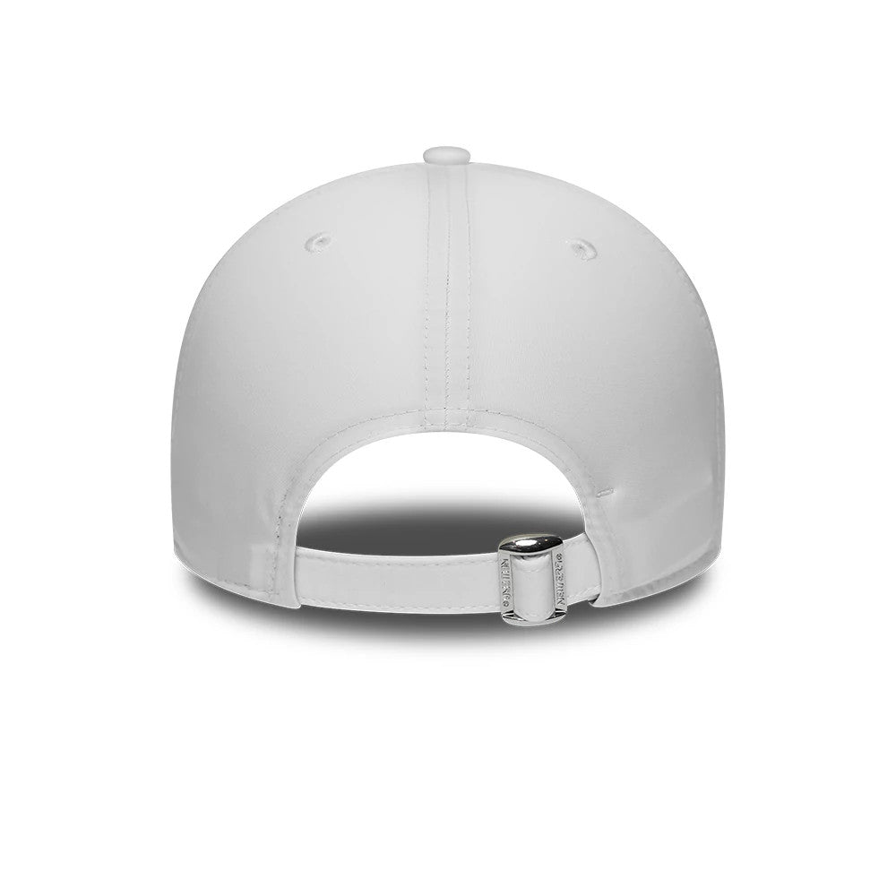 Pictured is this Paris Saint-Germain Metallic 9FORTY Adjustable cap in white. 4