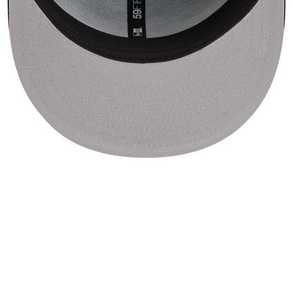 Pictured is this Vanson X MLB Boston Red Sox 59FIFTY Fitted cap in navy. 2