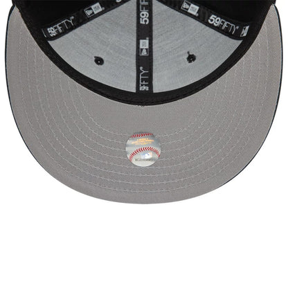 Pictured is this MLB Heart Icon LA Dodgers 59FIFTY Fitted cap in black. 2