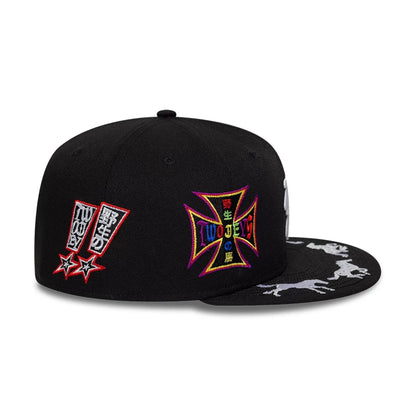 Pictured is this Twojeys X New Era 59FIFTY Fitted cap in black. 6