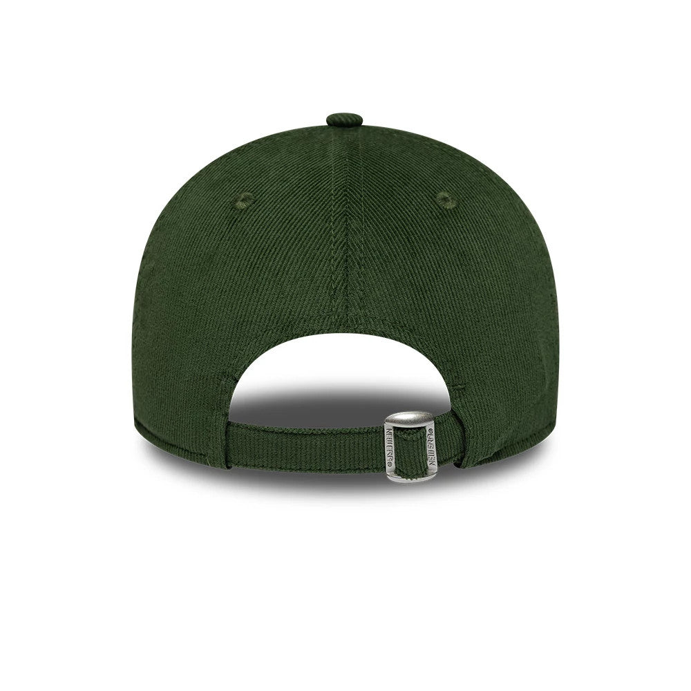 Pictured is this Traditional Cord Atlassian Williams F1 Team 9FORTY cap in dark green. 5