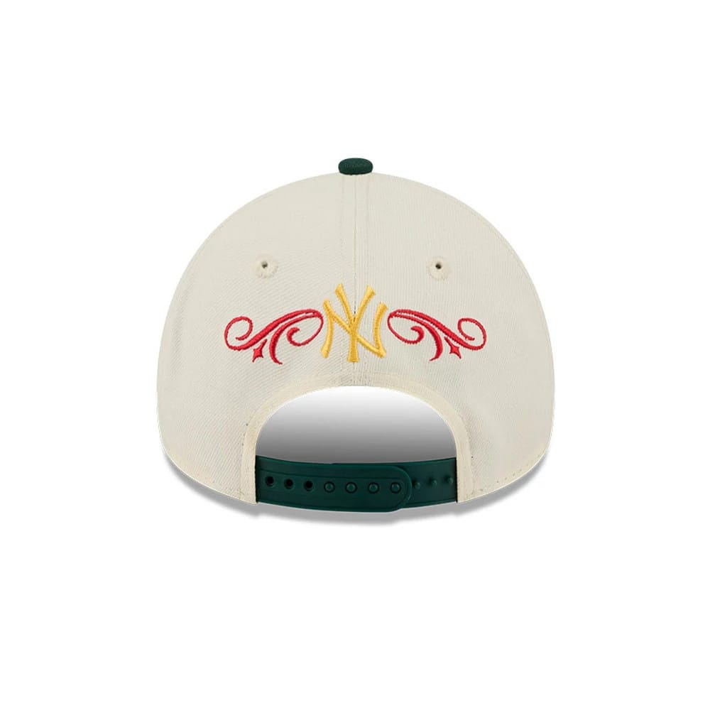Pictured is this MLB Cinco De Mayo New York Yankees 9FORTY A-Frame Adjustable cap in cream. 6