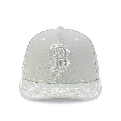 Pictured is this MLB Fathers Day Boston Red Sox 59FIFTY Fitted cap in pastel green. 4