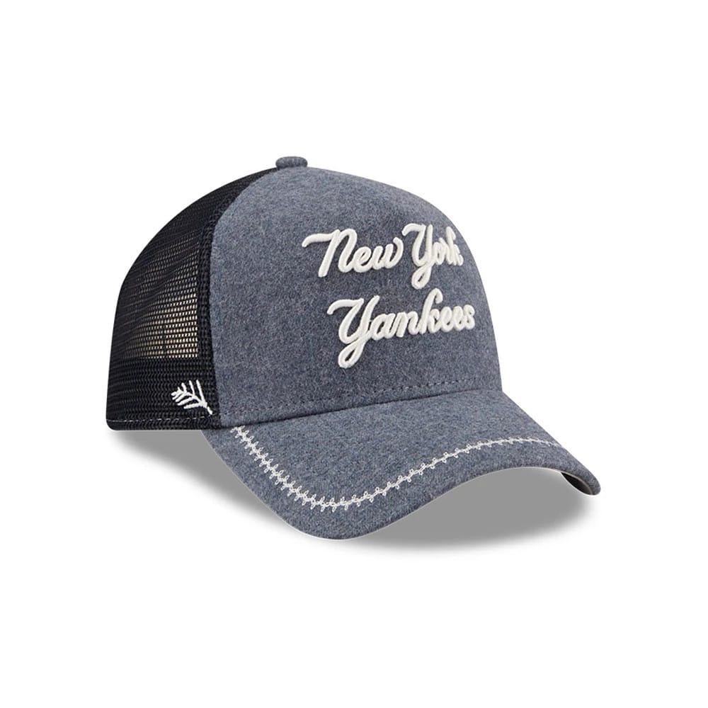 Pictured is this MLB Fathers Day New York Yankees 9FORTY A-Frame Trucker Adjustable cap in navy. 4