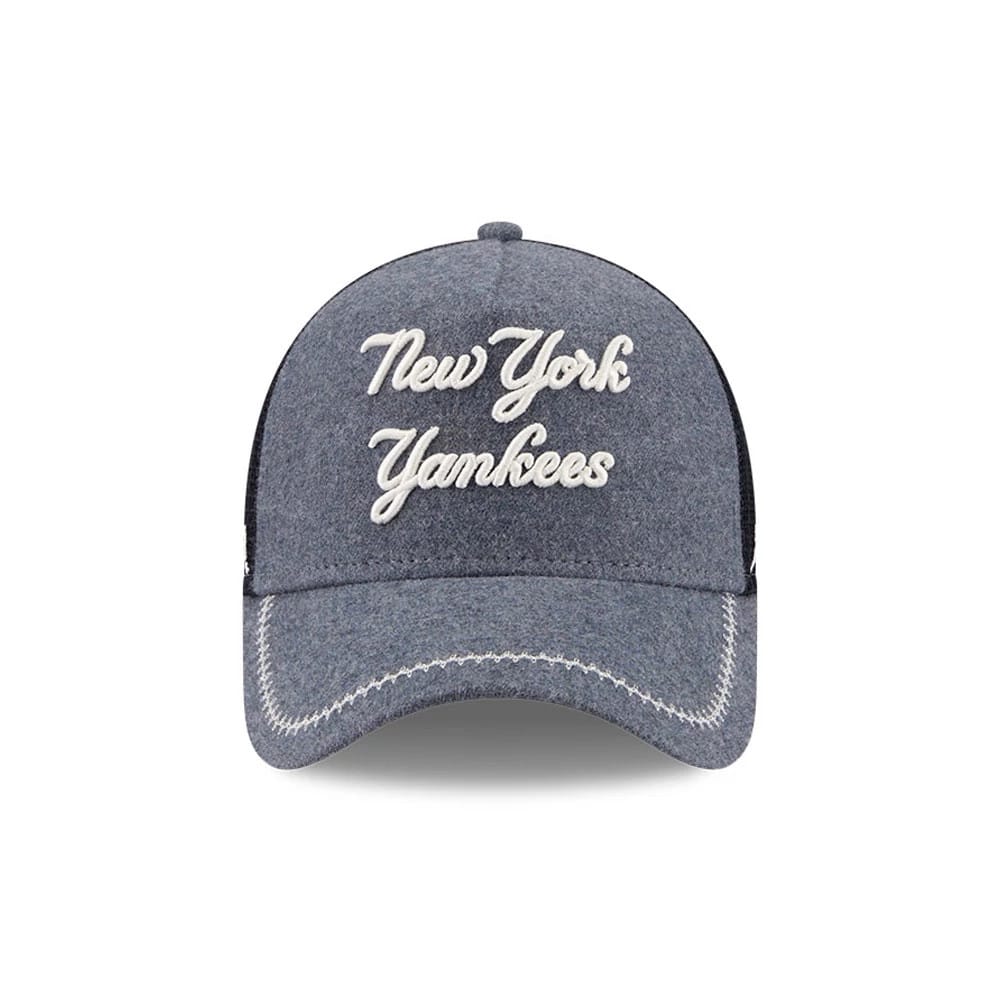 Pictured is this MLB Fathers Day New York Yankees 9FORTY A-Frame Trucker Adjustable cap in navy. 3