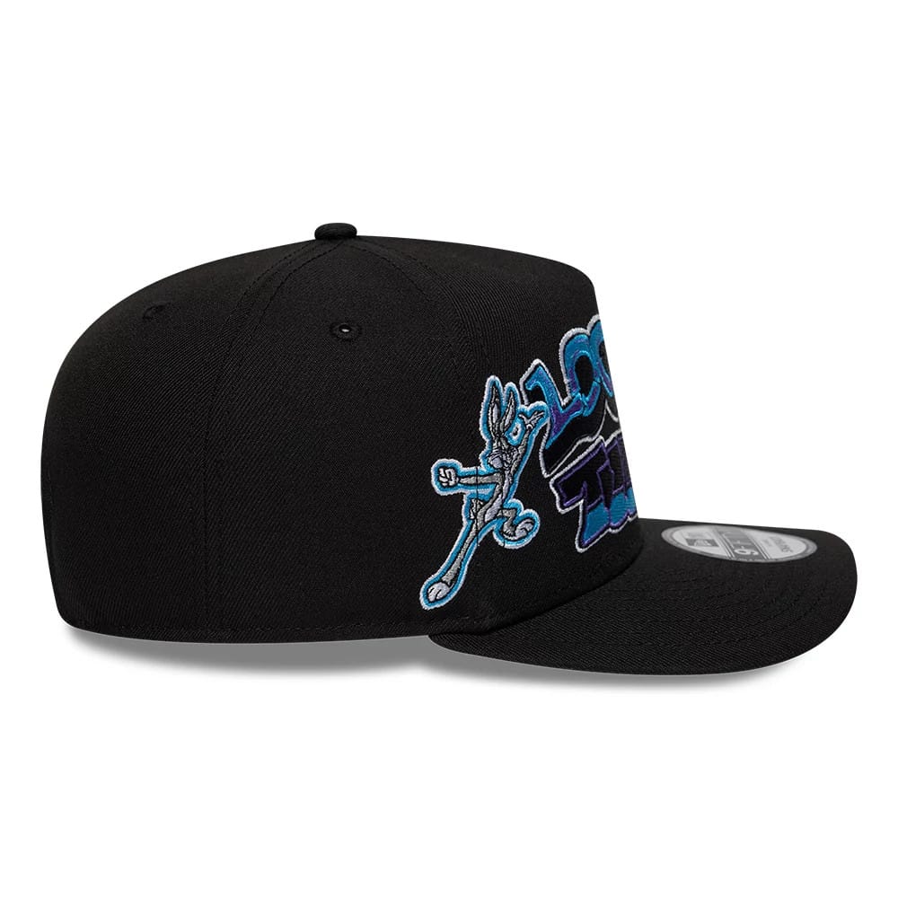 Pictured is this Looney Tunes Multi Character 9FIFTY A-Frame Snapback Adjustable cap in black. 6