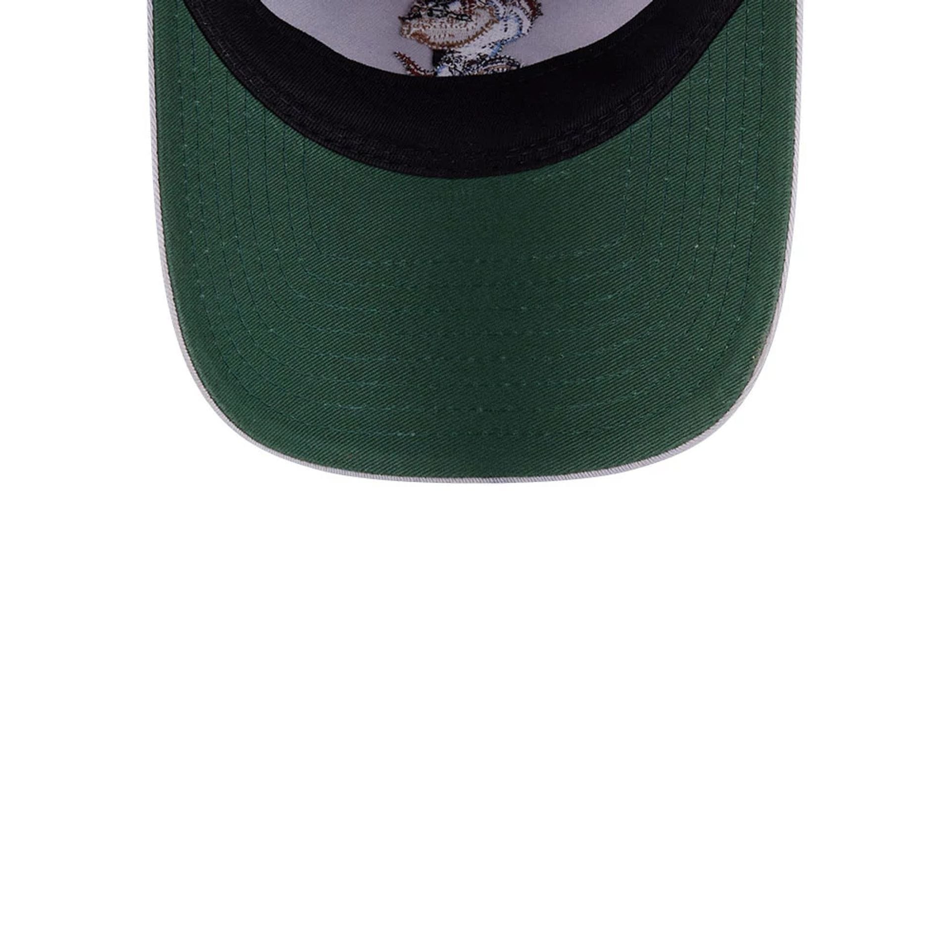 Pictured is this Looney Tunes Tasmanian Devil 9TWENTY Adjustable cap in grey. 2